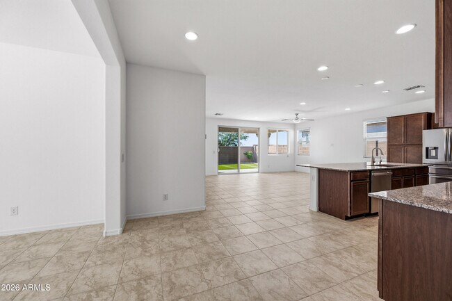 Building Photo - 14755 W Soft Wind Dr