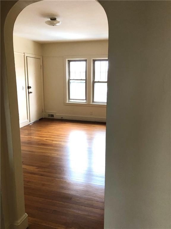 Building Photo - 185 Bluff Ave