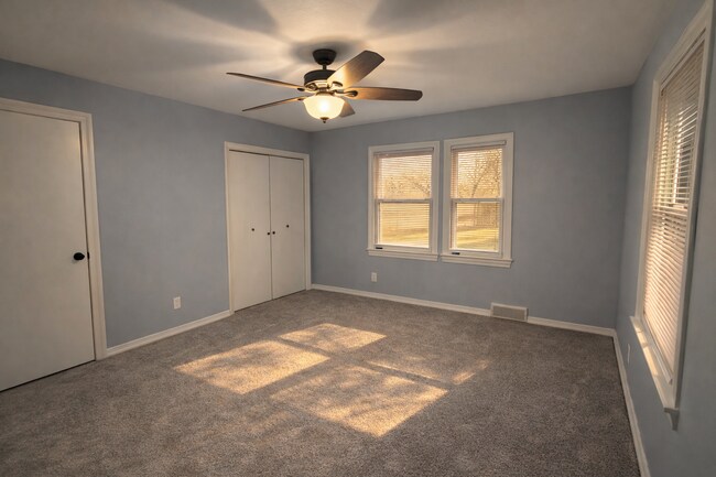 Building Photo - 1711 Kurz Way