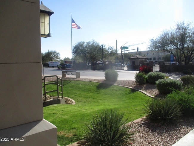 Building Photo - 5350 E Deer Valley Dr