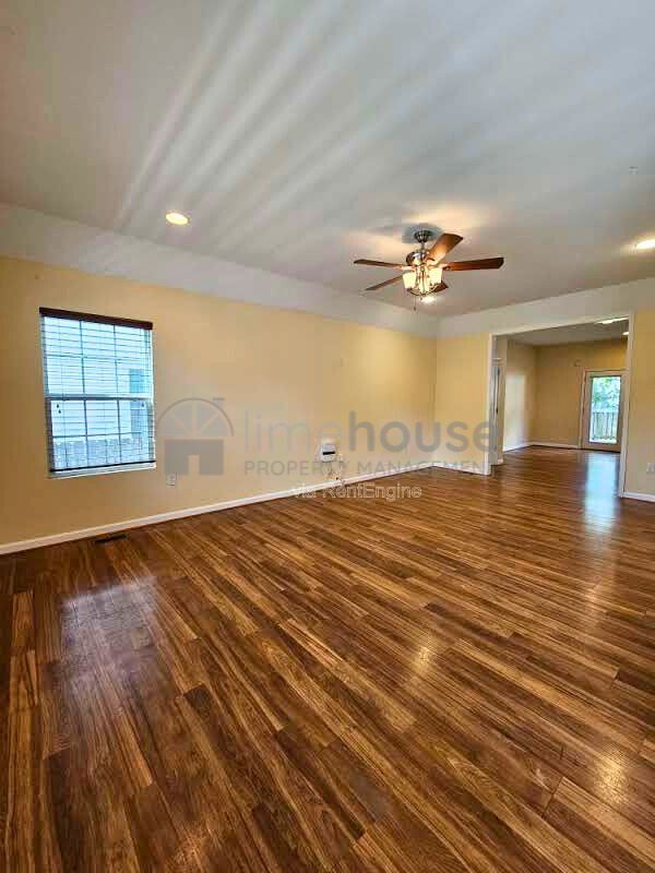 Building Photo - 1408 Colon Ave