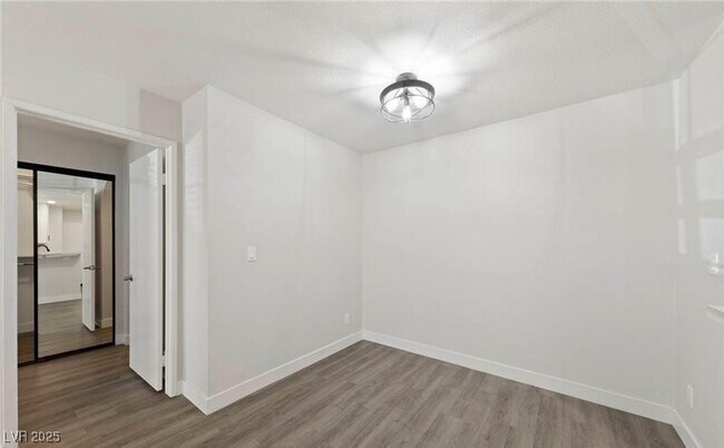 Building Photo - 2200 S Fort Apache Rd