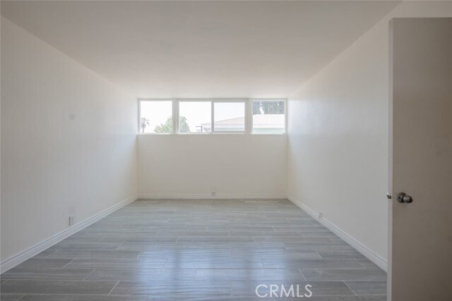 Building Photo - 432 S Sierra Madre Blvd