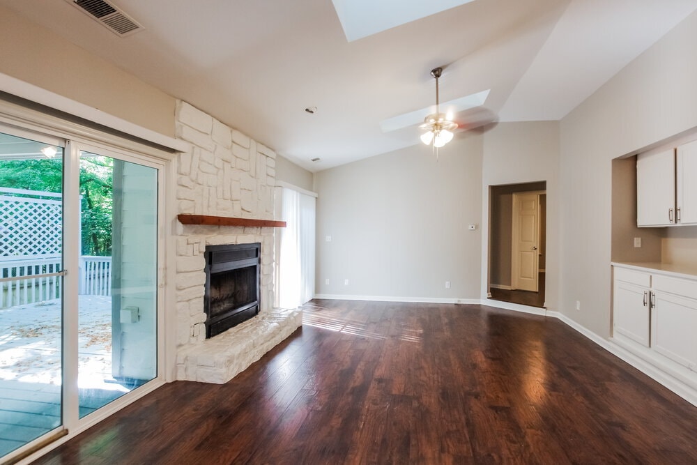 Building Photo - 7934 Quail Field Dr
