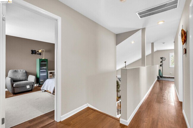 Building Photo - 2451 Cherry Hills Dr