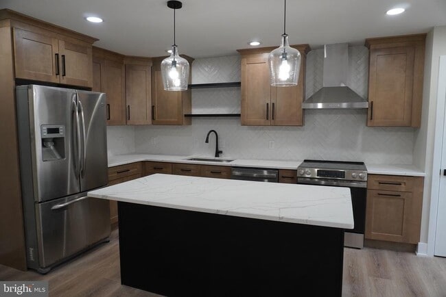 Building Photo - 8107 Spruce Mill Dr