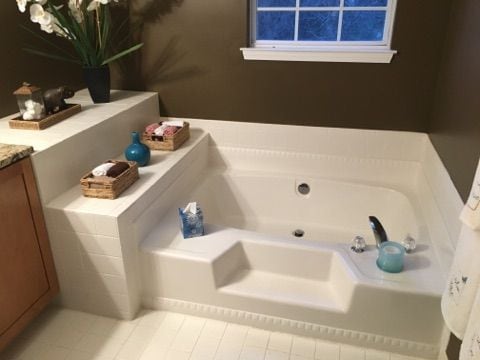 Building Photo - 313 Allens Ln