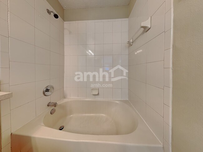 Building Photo - 6101 41st St E