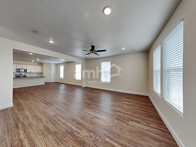 Building Photo - 6108 W Copper Hawk Dr