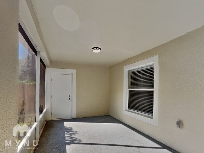 Building Photo - 1517 Equitable Pl