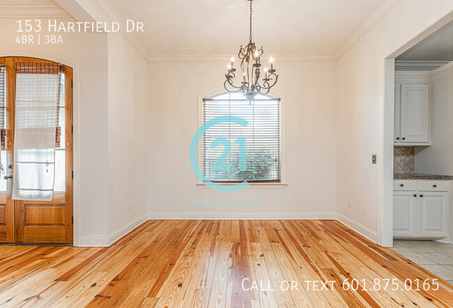 Building Photo - 4 Bed/3 Bath Home in Hartfield