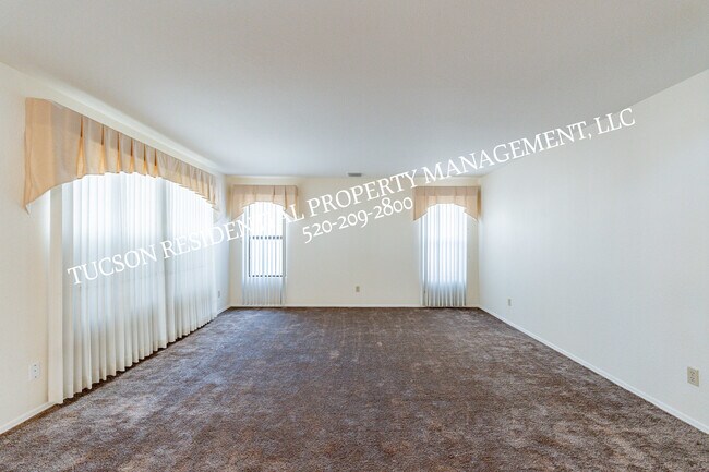 Building Photo - 12490 N Copper Queen Way