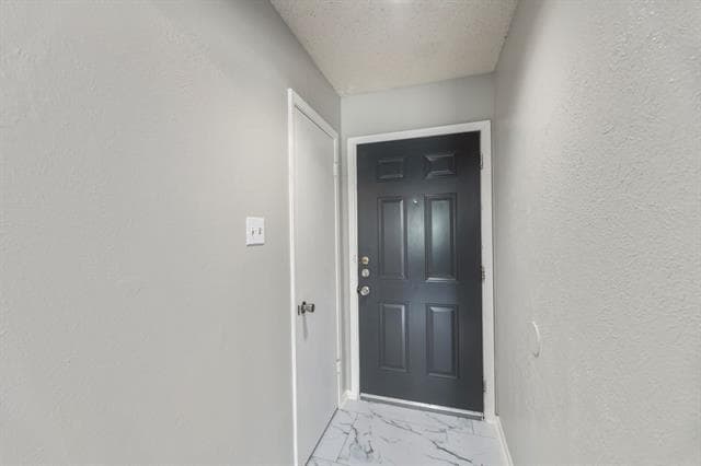 Building Photo - 8013 Emerald Hills Way