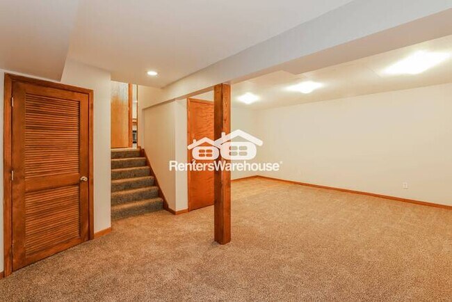 Building Photo - 3 Bedroom / 2.5 Bath in Liberty.