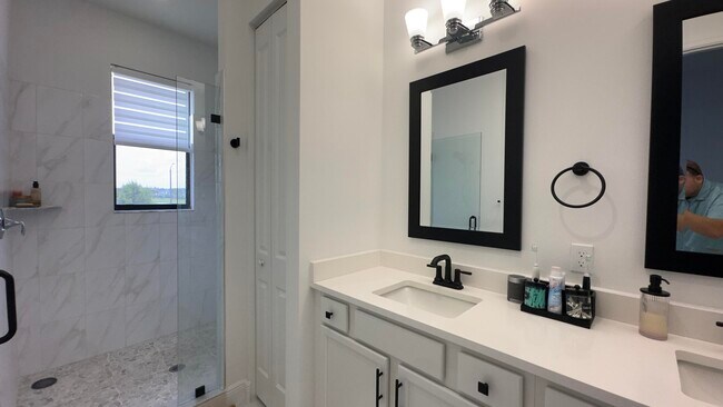 Building Photo - 16408 Sea Turtle Pl