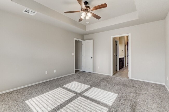 Building Photo - 308 Stoneridge Dr