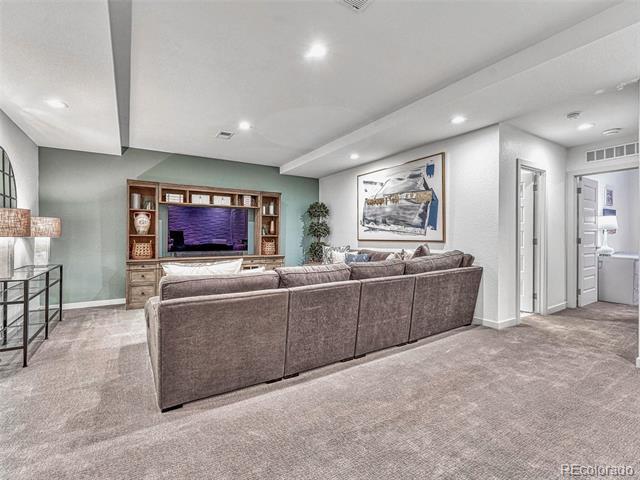 Building Photo - 10132 Belvedere Lp