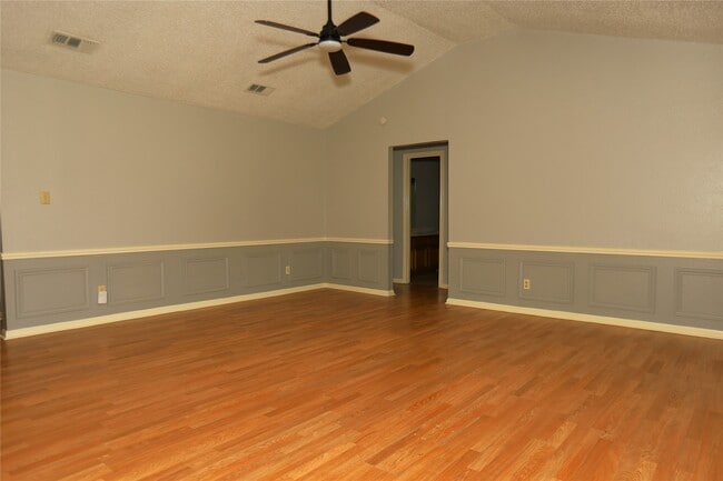 Building Photo - 59 Blackgum Ct
