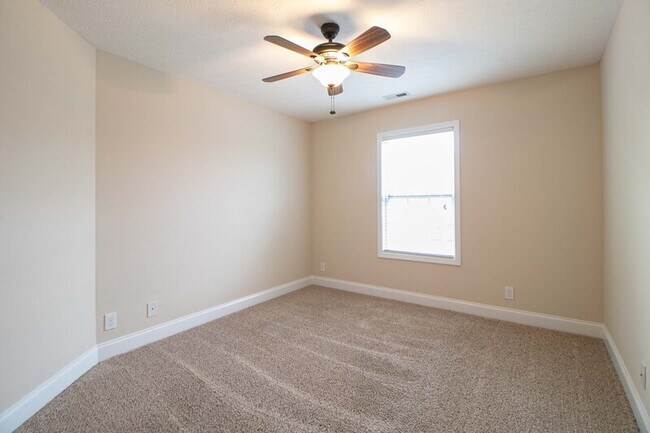 Building Photo - 1398 Bruceton Dr