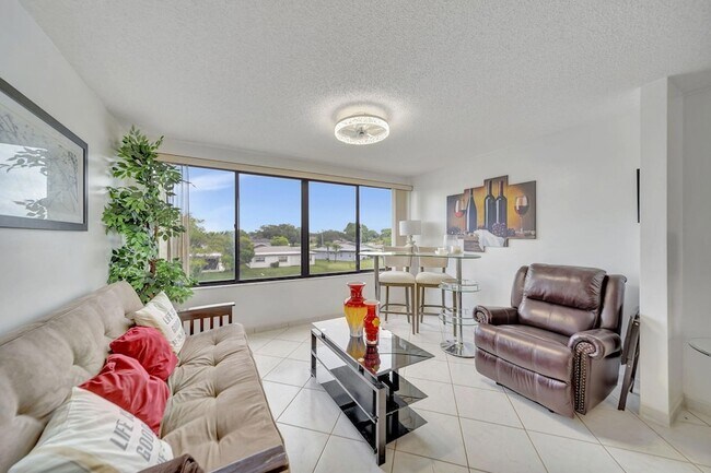 Building Photo - 9485 N Belfort Cir