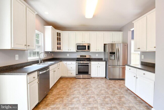 Building Photo - 1007 Wright Ct