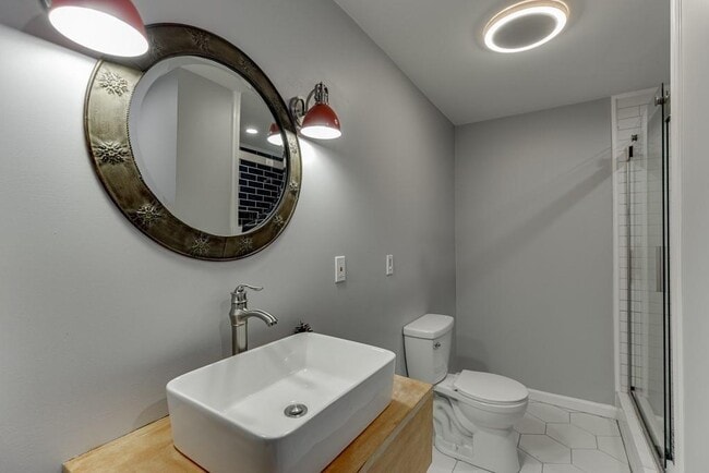 Building Photo - 6925 Fellowship Ln