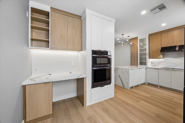 Building Photo - 12707 Boheme Dr