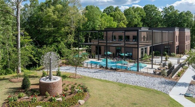 Building Photo - 5672 Peachtree Pkwy