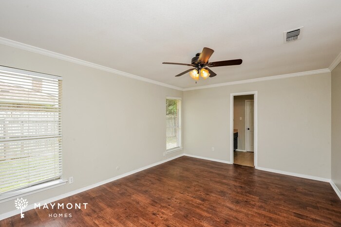 Building Photo - 4713 Ringold Dr