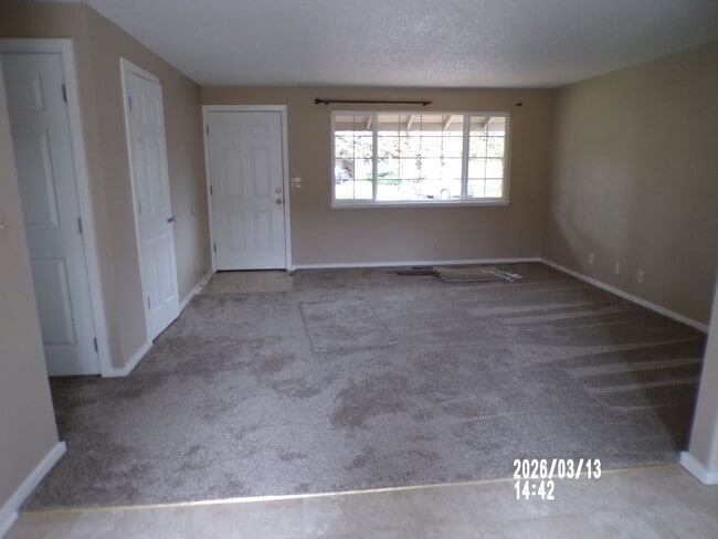 Building Photo - 2232 NW 14th St