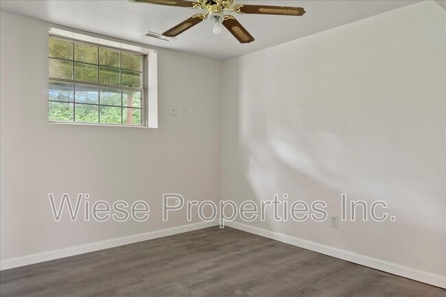 Building Photo - 5281 Buford St