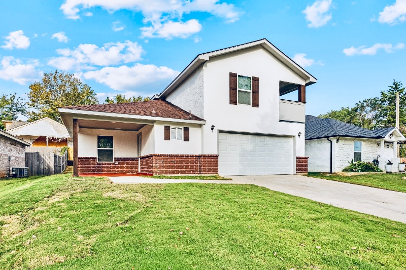 Primary Photo - 1009 N Barrett Ave