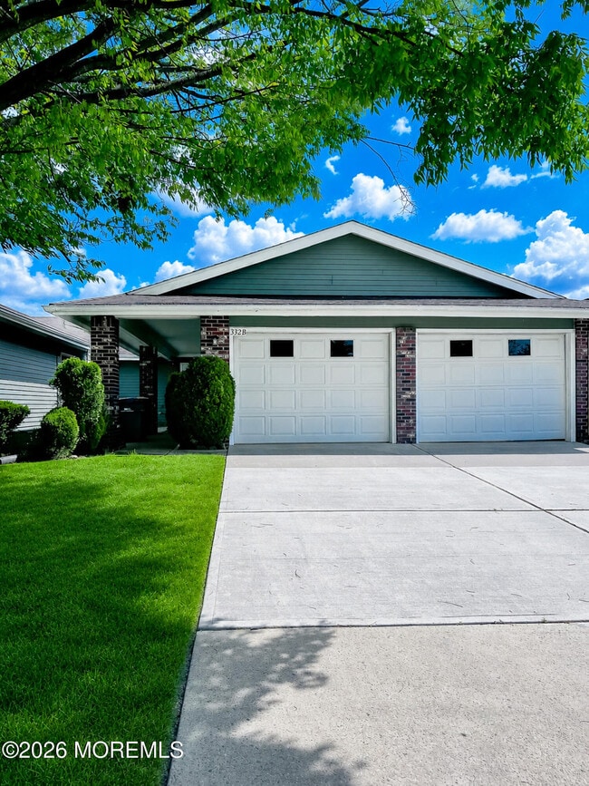 Building Photo - 332B Quinton Dr