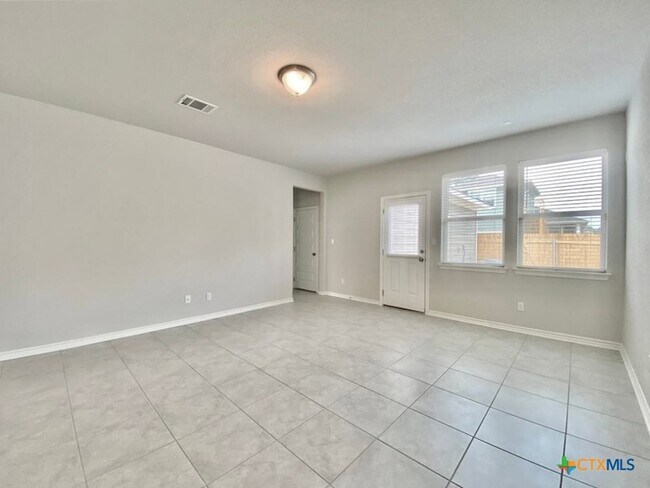 Building Photo - 2148 Pecan Island Dr