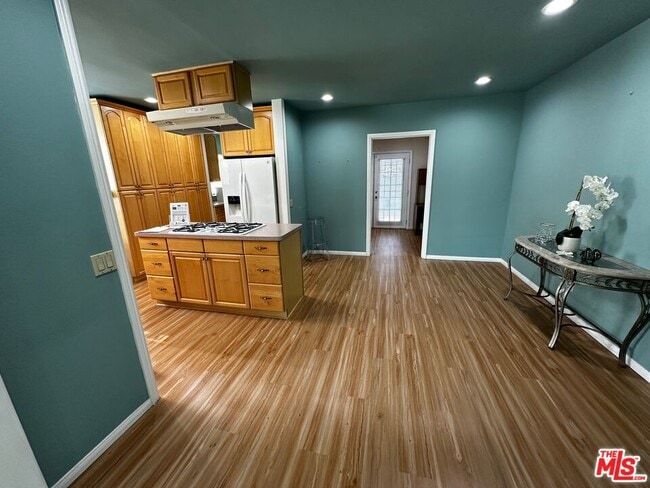 Building Photo - 3791 Olmsted Ave