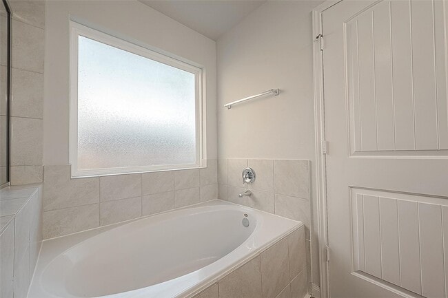 Building Photo - 17259 Quiet Song Ct