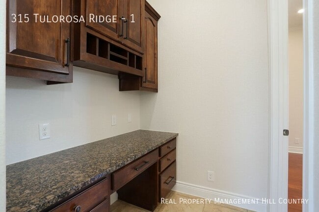 Building Photo - 315 Tulorosa Ridge