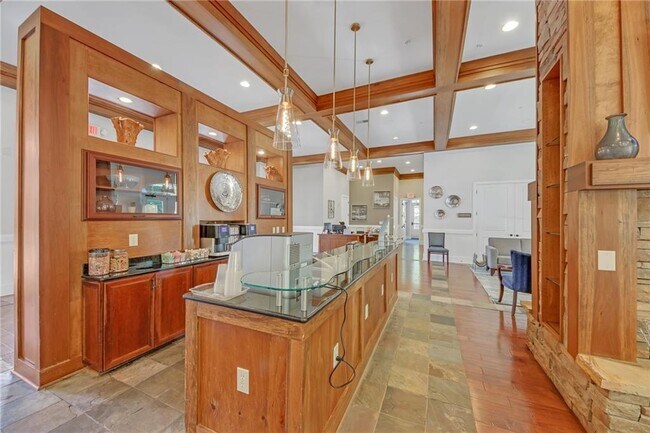 Building Photo - 200 River Vista Drive