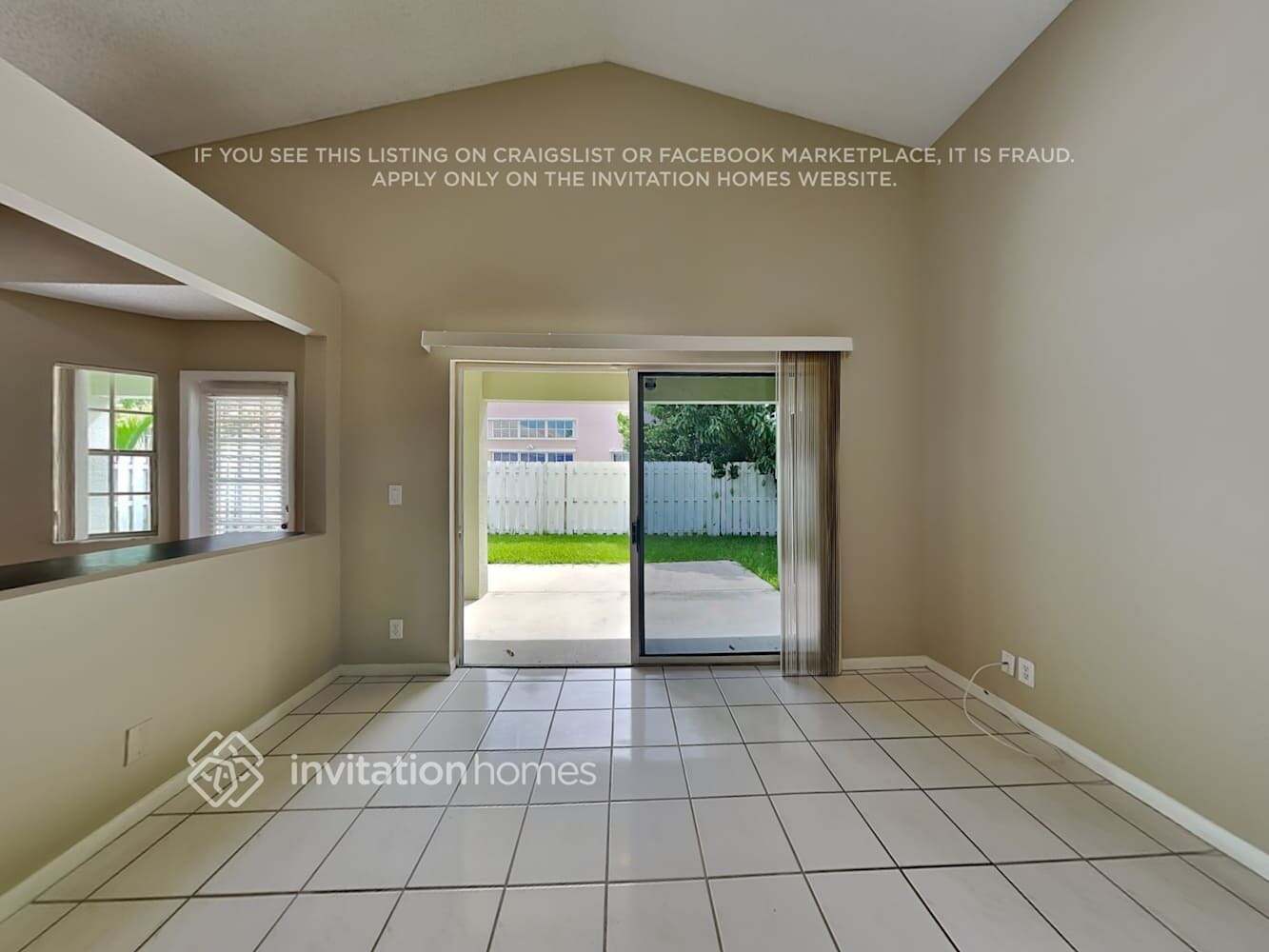Building Photo - 265 Somerset Way