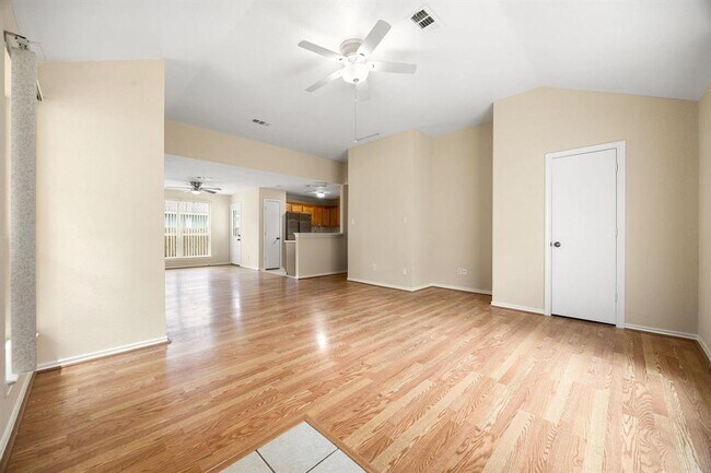 Building Photo - 5723 Cochise Dr