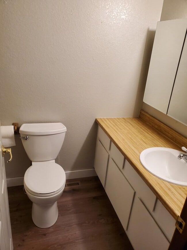Building Photo - 3 bedroom in Billings MT 59102