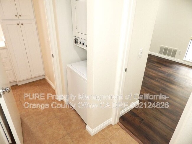 Building Photo - 12635 Briarglen Loop