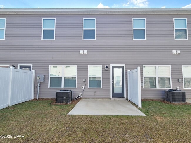 Building Photo - 5893 Tyndall Pkwy