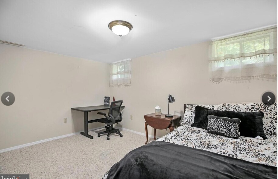 Building Photo - 47 Puri Ln