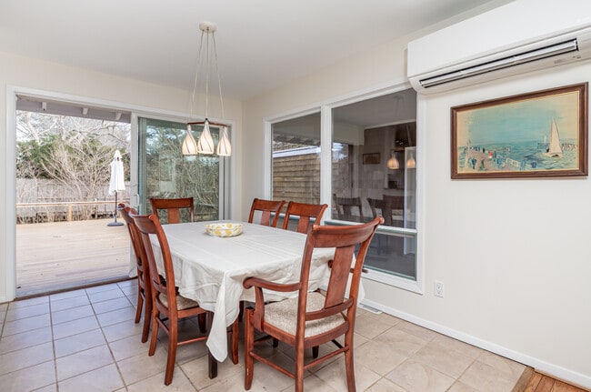 Building Photo - 79 Surf Dr