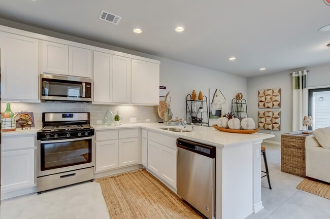 Building Photo - 1728 Artesian Springs Xing