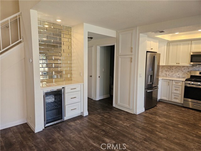 Building Photo - 19072 E Country Hill Ln