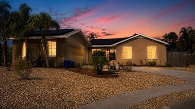 Building Photo - 6530 Bimini Ct