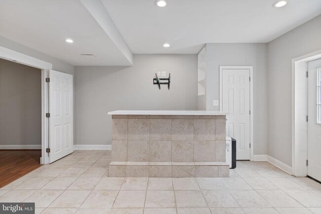 Building Photo - 7495 Cavalcade Dr
