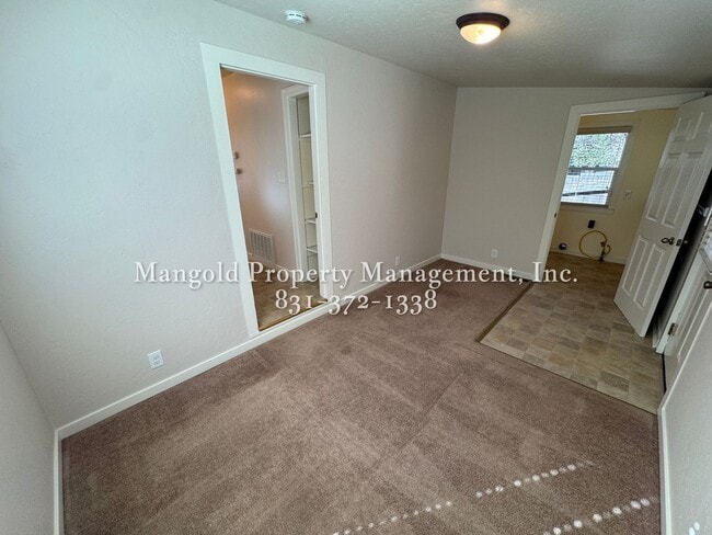 Building Photo - Charming 1-Bed 1-Bath Home with Bonus Room and Spacious Yard in Carmel Valley